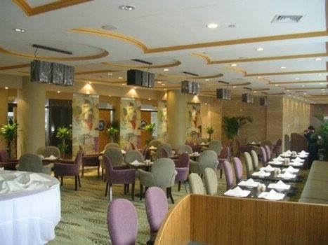 Sophia International Hotel Qingdao Restoran gambar